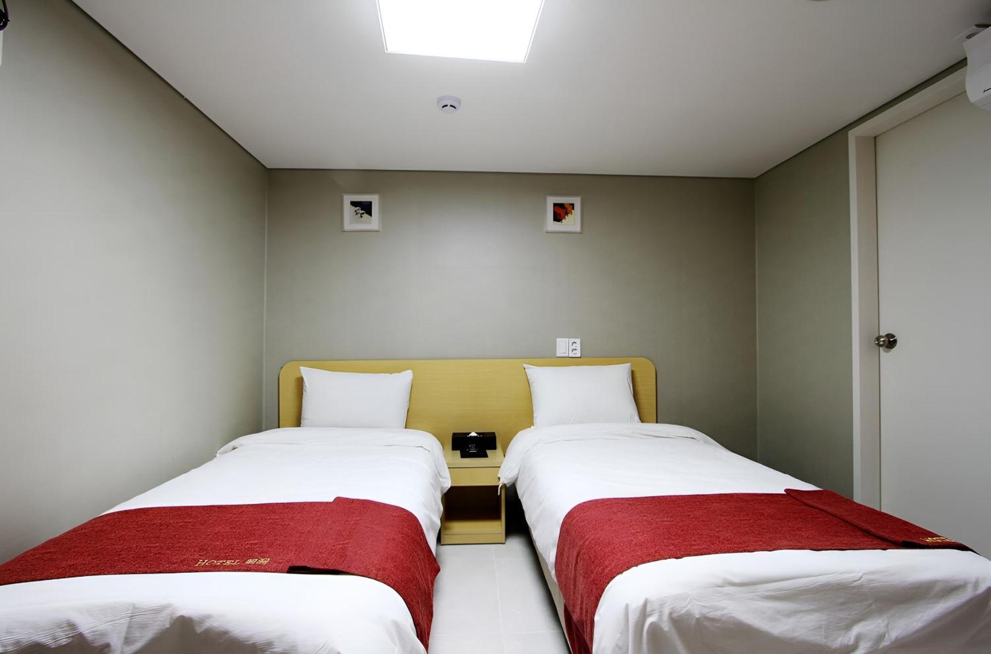 Hotel Myeongdong Seul Dış mekan fotoğraf