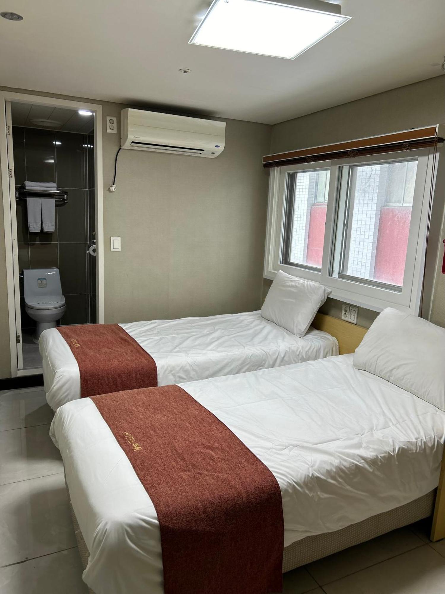Hotel Myeongdong Seul Dış mekan fotoğraf